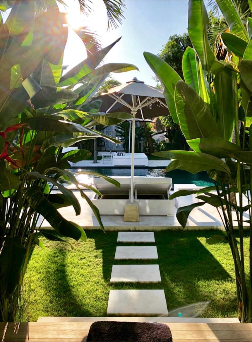 White Palm Hotel Uluwatu Bali Jimbaran  Exterior photo